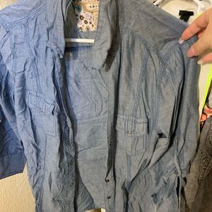 Light denim over shirt